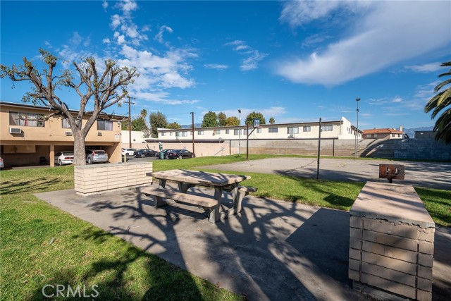 Detail Gallery Image 20 of 23 For 3000 Vineland Ave #10,  Baldwin Park,  CA 91706 - 2 Beds | 1 Baths