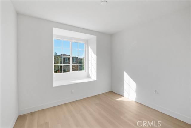 Detail Gallery Image 31 of 63 For 6936 Estonian, Corona,  CA 92880 - 4 Beds | 2/1 Baths