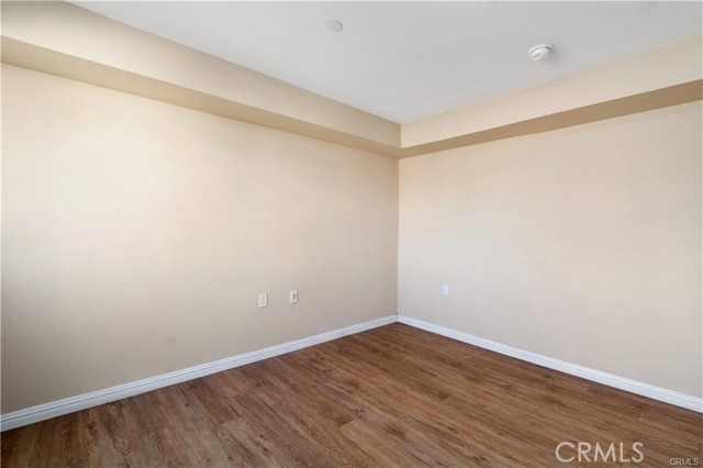 Detail Gallery Image 20 of 25 For 13710 Foothill Bld, Sylmar,  CA 91342 - 2 Beds | 2 Baths