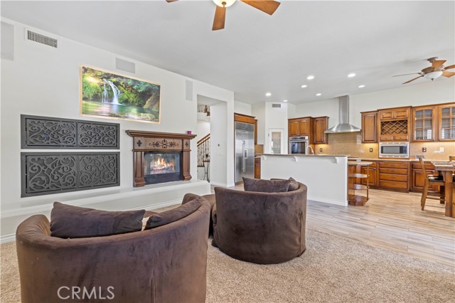 Detail Gallery Image 17 of 66 For 22020 Gold Canyon, Saugus,  CA 91390 - 5 Beds | 3/1 Baths