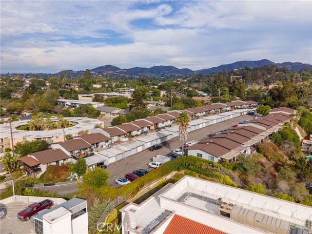 Front Image Thumbnail for CROC25268530