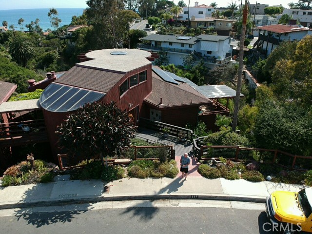 237 W Avenida Alessandro, San Clemente CA: https://media.crmls.org/medias/d61dc66b-2fcf-4835-9b6f-a28d612d0aac.jpg