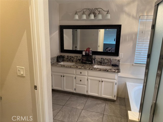 Detail Gallery Image 16 of 18 For 16432 Harmony Ranch, Delhi,  CA 95315 - 5 Beds | 3 Baths