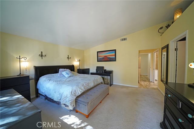Image 23 of 38 For 27768 Crookshank Drive