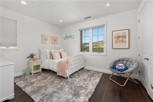 107 Aster Mesa, Irvine CA: https://media.crmls.org/medias/d61eeb66-45c5-47f7-a622-2280dad9afaf.jpg