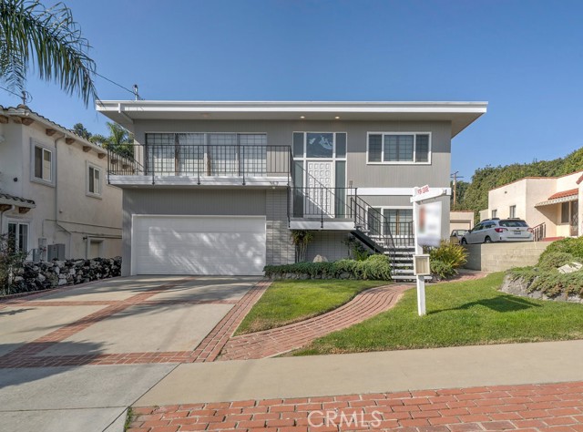 357 Meadows Avenue, Manhattan Beach, California 90266, 4 Bedrooms Bedrooms, ,3 BathroomsBathrooms,Residential,Sold,Meadows,SB21238210