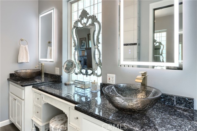 Detail Gallery Image 33 of 66 For 42038 Empty Creek, Oakhurst,  CA 93644 - 3 Beds | 2 Baths