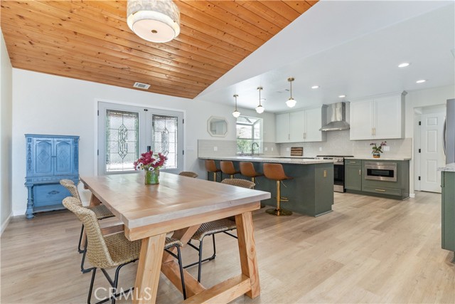 Detail Gallery Image 8 of 66 For 5530 El Pharo, Paso Robles,  CA 93446 - 5 Beds | 2/1 Baths