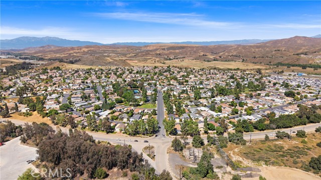Detail Gallery Image 34 of 36 For 10220 Wrangler Way, Corona,  CA 92883 - 3 Beds | 2 Baths