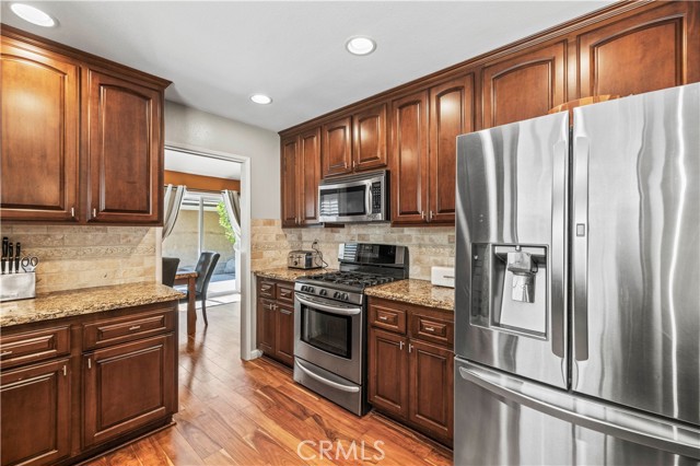 Detail Gallery Image 20 of 53 For 23644 Mesa Ct, Valencia,  CA 91355 - 3 Beds | 3 Baths