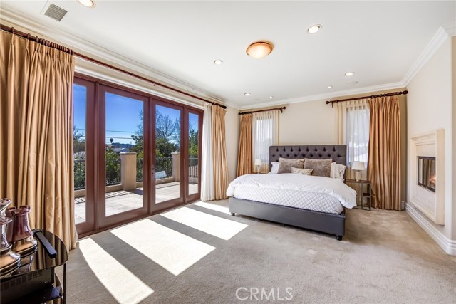 Detail Gallery Image 35 of 52 For 12530 Collins St, Valley Glen,  CA 91607 - 6 Beds | 5/1 Baths
