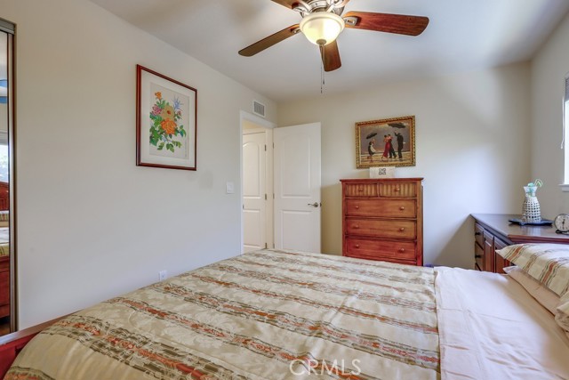 Image 31 of 68 For 13418 Palm Place