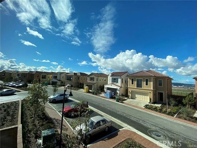 120 White Jasmine, Irvine CA: https://media.crmls.org/medias/d621cbe4-217f-4207-b2f0-8693479a8097.jpg