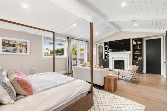 4164 Sunnyslope Avenue, Sherman Oaks CA: https://media.crmls.org/medias/d621f653-c64e-4bcf-809c-5dda5f3c2b88.jpg