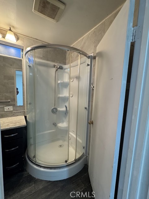 Detail Gallery Image 11 of 30 For 2326 Elmgrove, Los Angeles,  CA 90031 - 7 Beds | 3 Baths