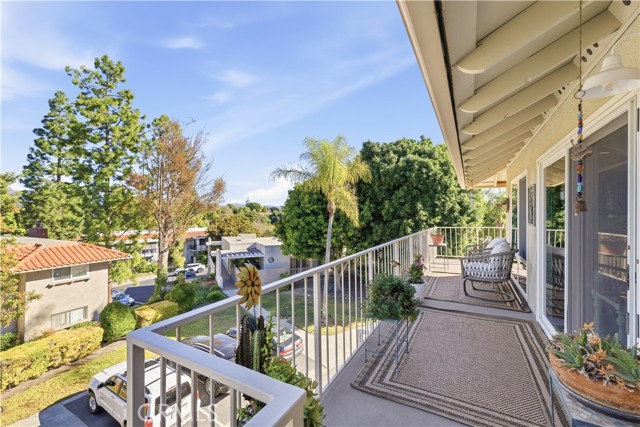 Detail Gallery Image 26 of 32 For 2269 via Puerta #Q,  Laguna Woods,  CA 92637 - 2 Beds | 2 Baths