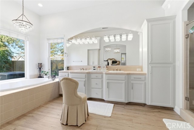 Detail Gallery Image 49 of 66 For 170 W Pioneer Way, Hanford,  CA 93230 - 4 Beds | 3 Baths