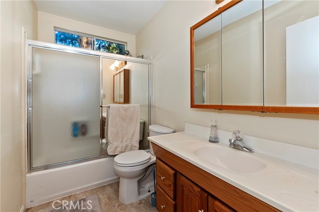 Detail Gallery Image 24 of 40 For 21778 Ridge Dr, Cedarpines Park,  CA 92322 - 3 Beds | 2/1 Baths