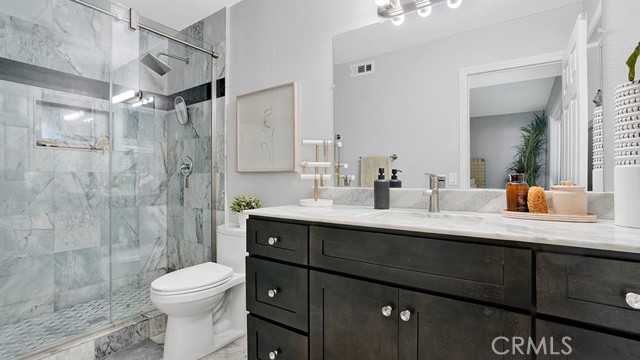 25012 Express Drive, Laguna Hills CA: https://media.crmls.org/medias/d623bb32-8c1e-48ce-9d14-4264ac3cac8e.jpg