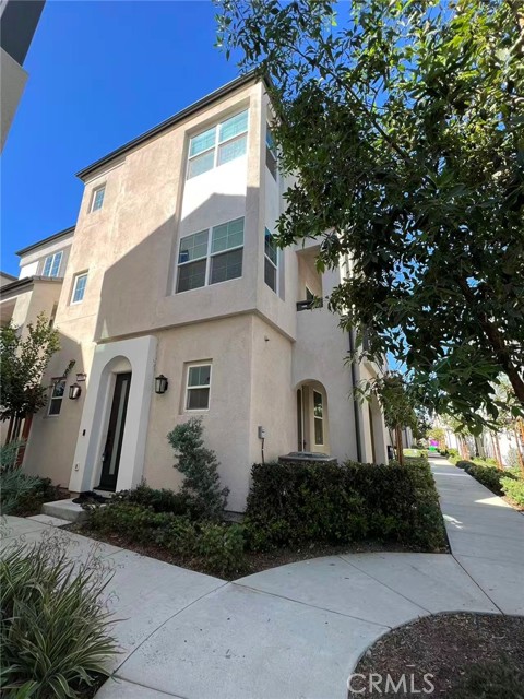 Front Image Thumbnail for CRTR25235768