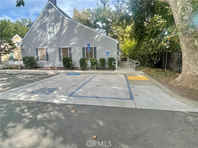 19 Williamsburg Lane, Chico, California 95926, ,Commercial Lease,For Rent,19 Williamsburg Lane,CRSN24221550