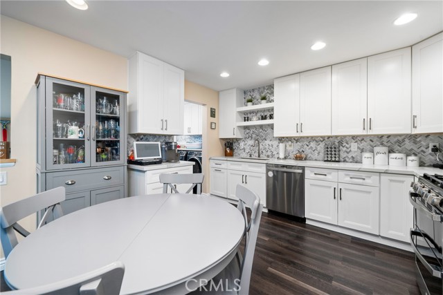 Detail Gallery Image 10 of 38 For 1246 E Monroe Ave, Orange,  CA 92867 - 3 Beds | 2 Baths