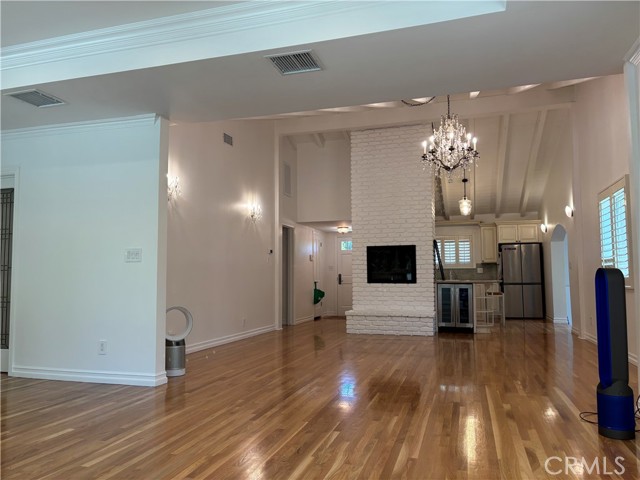 1631 Leycross Drive, La Canada Flintridge CA: https://media.crmls.org/medias/d626052e-67b3-459e-b31f-7c1089aab470.jpg