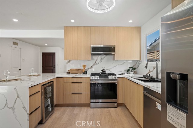 Detail Gallery Image 8 of 37 For 6620 Brennan Ave, West Hills,  CA 91307 - 3 Beds | 2 Baths