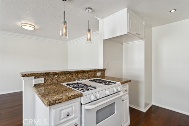 Detail Gallery Image 12 of 26 For 3425 E 15th St 18d,  Long Beach,  CA 90804 - 2 Beds | 2 Baths