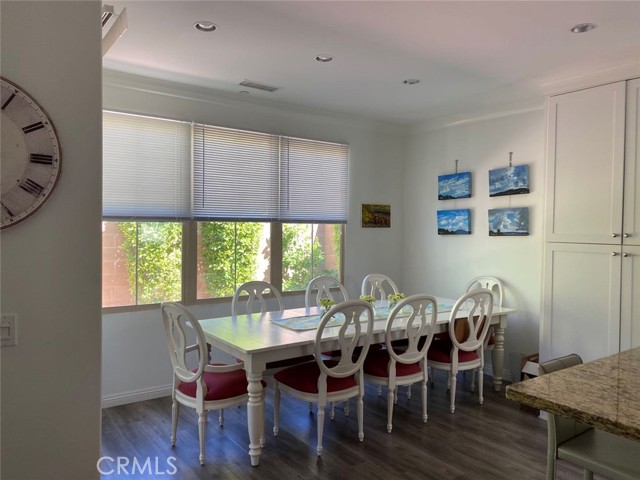 Detail Gallery Image 2 of 11 For 78 Birmingham, Irvine,  CA 92620 - 4 Beds | 3 Baths