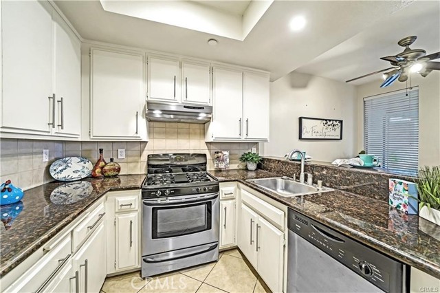 16960 Algonquin Street, Huntington Beach CA: https://media.crmls.org/medias/d6274b46-2c1c-4d75-929d-3a68670456f4.jpg