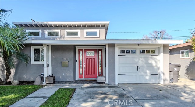 Detail Gallery Image 2 of 51 For 6841 E Bacarro, Long Beach,  CA 90815 - 4 Beds | 3 Baths