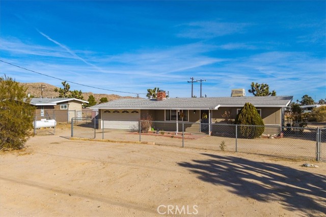 Detail Gallery Image 4 of 49 For 7175 Scarvan Rd, Yucca Valley,  CA 92284 - 2 Beds | 1 Baths