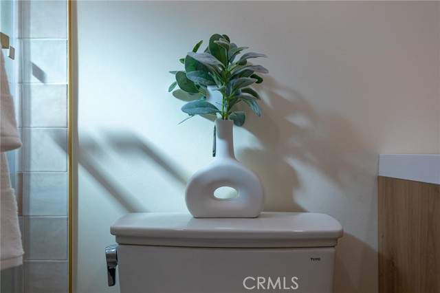 Image 41 of 67 For 2705 Orange Grove Avenue