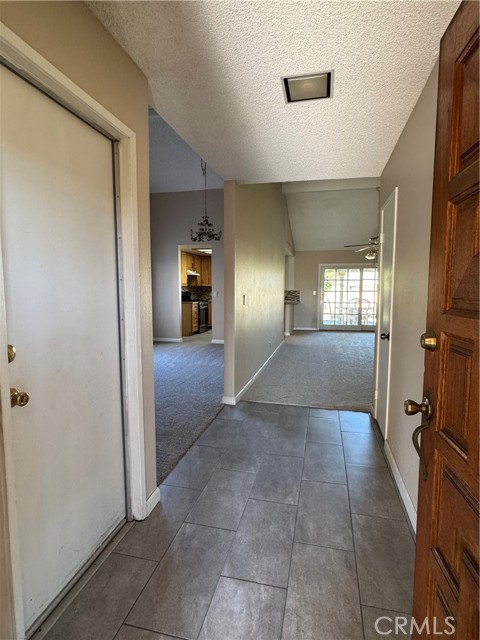 6708 Bequette Avenue, Pico Rivera CA: https://media.crmls.org/medias/d62a6cee-0be6-498f-8efa-770bbe5e1380.jpg