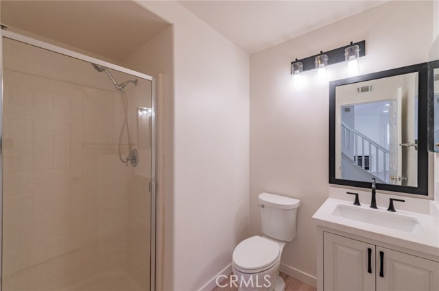 825 Yorkshire, Irvine CA: https://media.crmls.org/medias/d62a75dc-0bda-4c74-aa32-17e372c5fc38.jpg