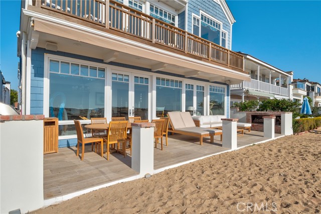 Detail Gallery Image 54 of 73 For 1514 E Oceanfront, Newport Beach,  CA 92661 - 4 Beds | 5/1 Baths