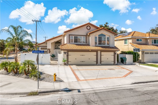 Detail Gallery Image 2 of 50 For 23747 Cadenza Dr, Murrieta,  CA 92562 - 5 Beds | 3 Baths