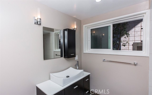 guest bedroom#3/suite, sink
