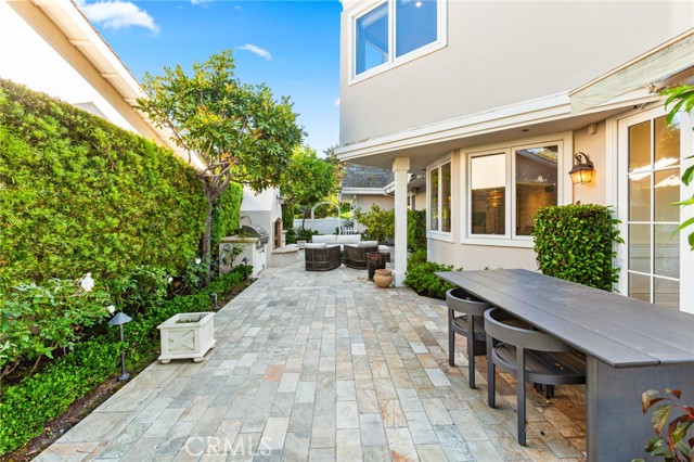 Detail Gallery Image 30 of 65 For 8 Rue Verte, Newport Beach,  CA 92660 - 3 Beds | 3/1 Baths