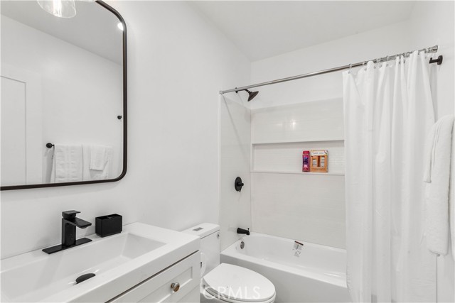 Detail Gallery Image 26 of 40 For 13206 S Vermont Ave, Gardena,  CA 90247 - – Beds | – Baths