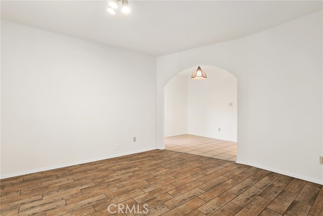 Detail Gallery Image 15 of 43 For 3697 Summer Ln, Baldwin Park,  CA 91706 - 3 Beds | 2/1 Baths