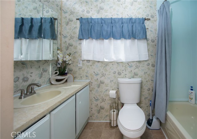 Detail Gallery Image 15 of 35 For 13225 Lakeshore Dr, Clearlake,  CA 95424 - 2 Beds | 2 Baths