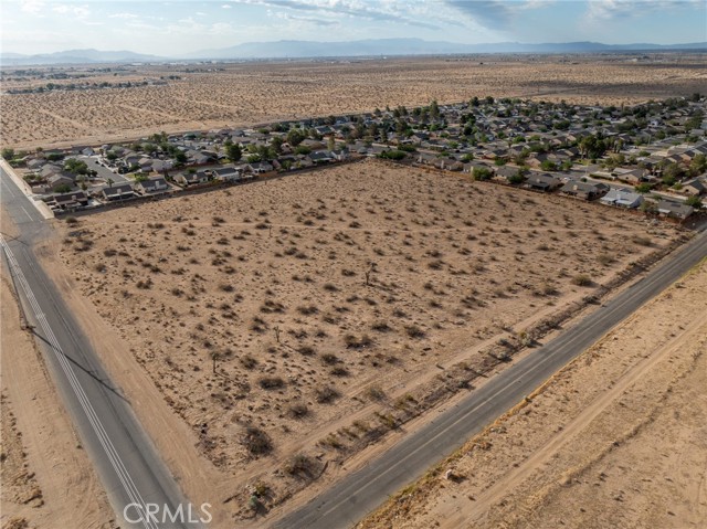 0 Bartlett Avenue, Adelanto CA: https://media.crmls.org/medias/d62f1fe0-170a-45ed-81bd-6f682d2e03c4.jpg