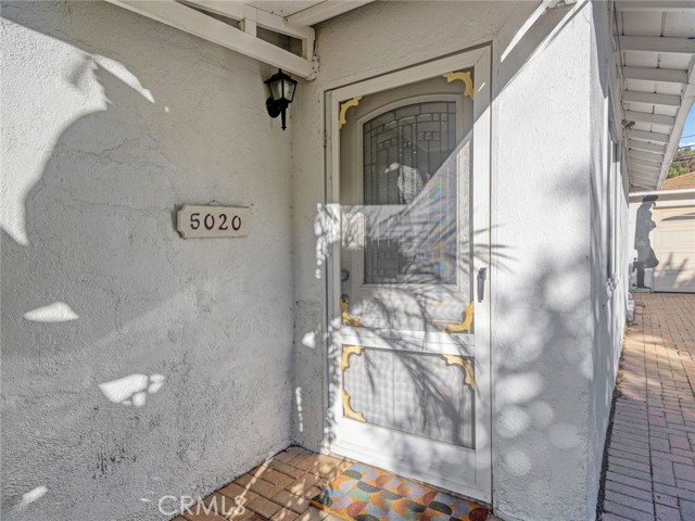 Detail Gallery Image 4 of 36 For 5020 Topanga Canyon, Woodland Hills,  CA 91364 - 2 Beds | 1 Baths