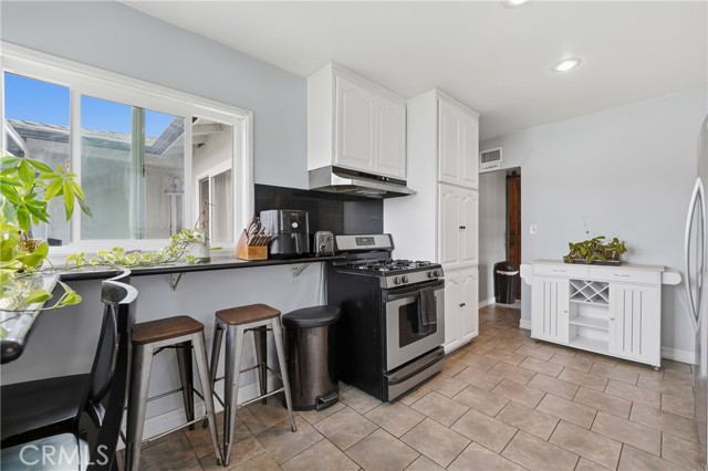 Detail Gallery Image 16 of 45 For 13503 Lancelot, Norwalk,  CA 90650 - 3 Beds | 2 Baths