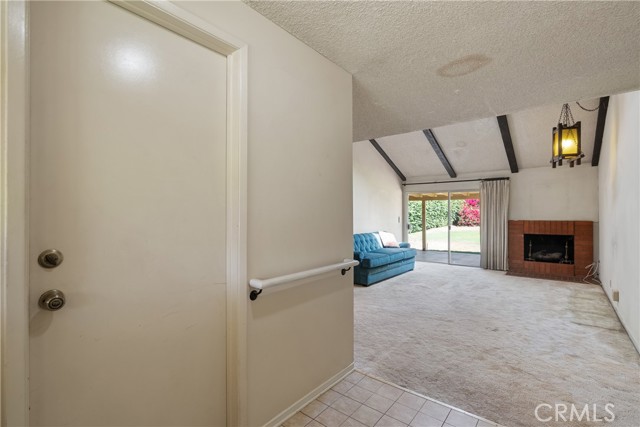 Detail Gallery Image 4 of 30 For 1127 W Brookport St, Covina,  CA 91722 - 4 Beds | 2 Baths