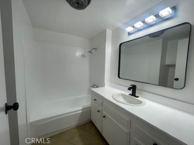 Detail Gallery Image 10 of 12 For 375 Atlantic Ave #205,  Long Beach,  CA 90802 - 1 Beds | 1 Baths