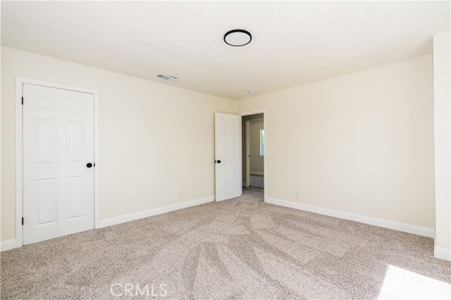Detail Gallery Image 14 of 22 For 5329 Odell St, Jurupa Valley,  CA 92509 - 5 Beds | 2 Baths