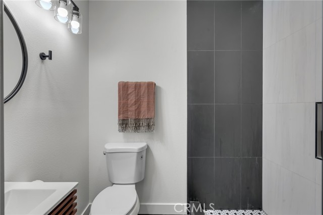 314 N Jackson Street, Santa Ana CA: https://media.crmls.org/medias/d631ef86-6d64-48b5-aa78-ba2fa80fa379.jpg